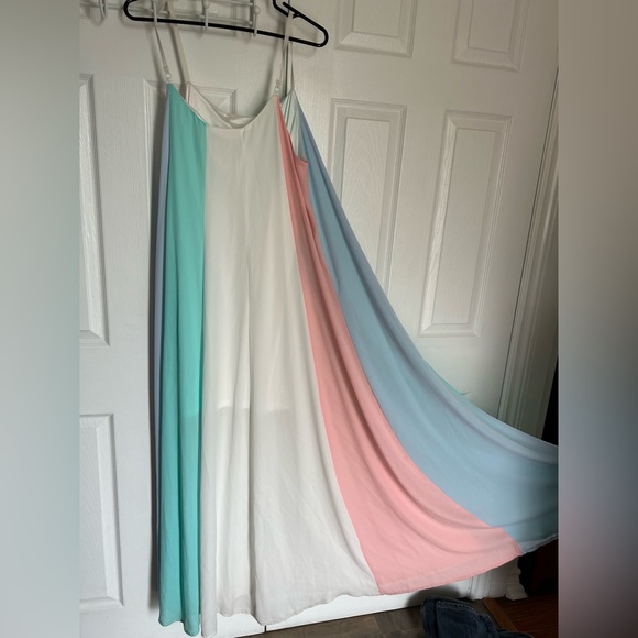 Summer dress - Picture 2 of 2